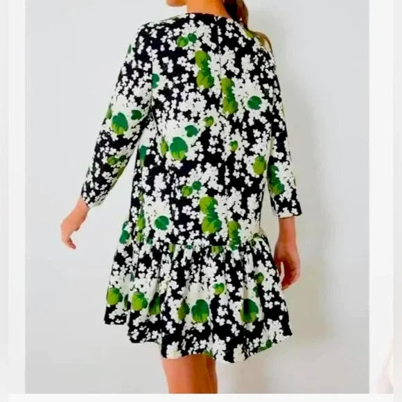 Dress - Picture 2 of 8